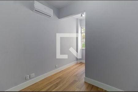 Apartamento para alugar com 65m², 2 quartos e 1 vaga Apartamento para alugar com 65m², 2 quartos e 1 vagaQuarto 2