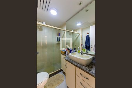 Apartamento à venda com 109m², 3 quartos e 1 vaga Apartamento à venda com 109m², 3 quartos e 1 vagaBanheiro