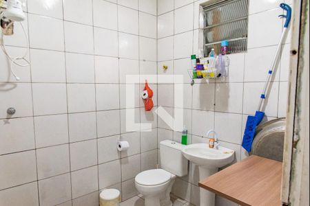 Casa à venda com 340m², 4 quartos e 1 vagaBanheiro 2