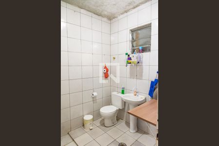 Casa à venda com 340m², 4 quartos e 1 vagaBanheiro 2