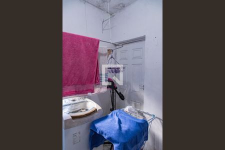 Casa à venda com 340m², 4 quartos e 1 vagaLavanderia