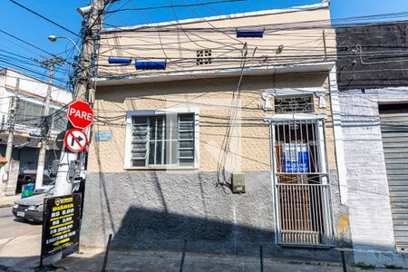 Casa à venda com 80m², 3 quartos e sem vagaFachada