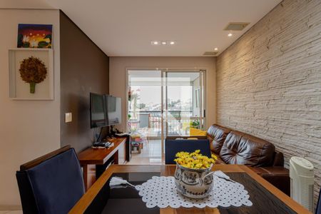 Sala de apartamento à venda com 3 quartos, 67m² em Vila Firmiano Pinto, São Paulo