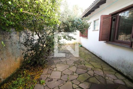 Casa de condomínio à venda com 130m², 4 quartos e 2 vagasQuintal