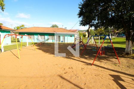 Casa de condomínio à venda com 130m², 4 quartos e 2 vagasÁrea Comum - Playground