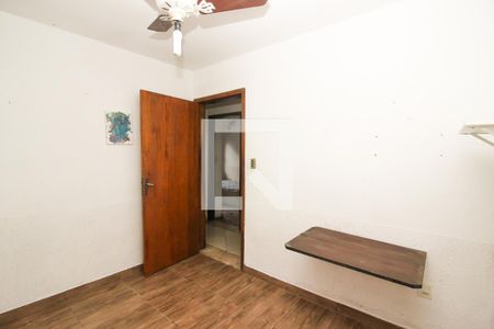 Casa de condomínio à venda com 130m², 4 quartos e 2 vagasQuarto 2