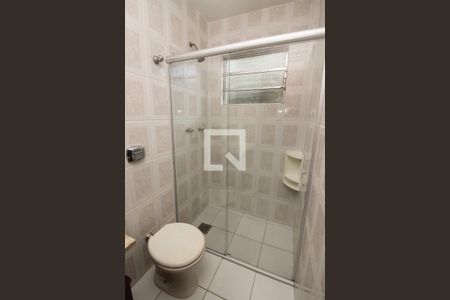 Casa de condomínio à venda com 130m², 4 quartos e 2 vagasBanheiro da Suíte