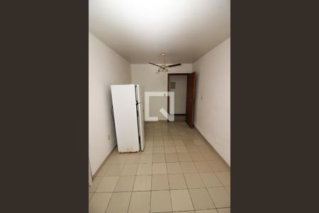 Casa de condomínio à venda com 130m², 4 quartos e 2 vagasCozinha