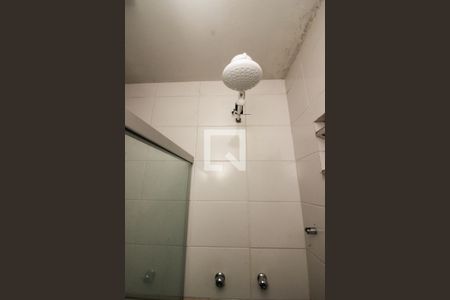 Casa de condomínio à venda com 130m², 4 quartos e 2 vagasBanheiro Social