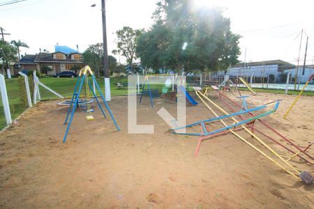 Casa de condomínio à venda com 130m², 4 quartos e 2 vagasÁrea Comum - Playground