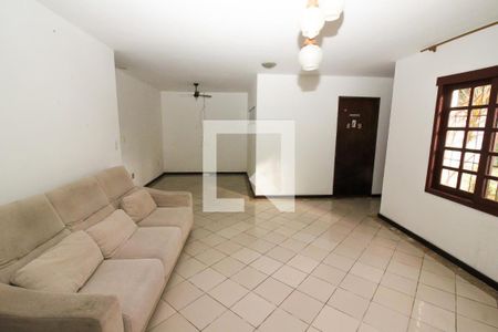 Sala de casa de condomínio à venda com 4 quartos, 130m² em Aberta dos Morros, Porto Alegre