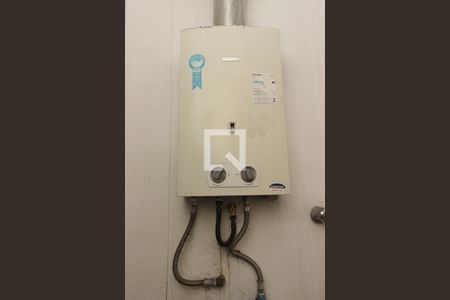 Casa de condomínio à venda com 130m², 4 quartos e 2 vagasAquecedor