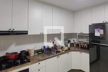 Casa à venda com 152m², 3 quartos e 2 vagasCozinha