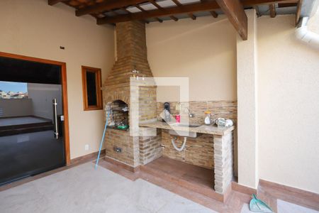 Casa à venda com 152m², 3 quartos e 2 vagasTerraço