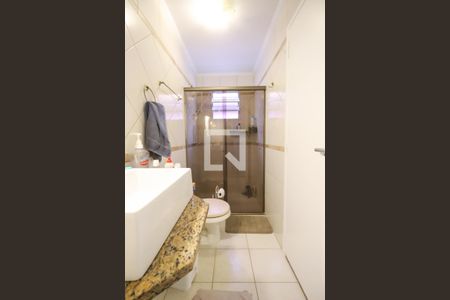 Casa à venda com 152m², 3 quartos e 2 vagasBanheiro