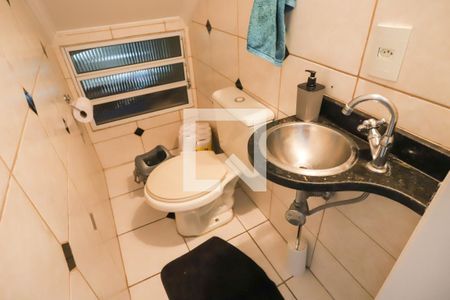 Casa à venda com 152m², 3 quartos e 2 vagasLavabo