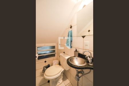 Casa à venda com 152m², 3 quartos e 2 vagasLavabo