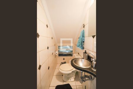 Casa à venda com 152m², 3 quartos e 2 vagasLavabo