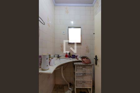 Apartamento à venda com 100m², 4 quartos e 1 vaga Apartamento à venda com 100m², 4 quartos e 1 vagaBanheiro da Suíte 1