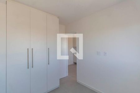 Quarto 1 de apartamento à venda com 2 quartos, 33m² em Vila Pierina, São Paulo