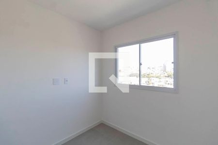 Quarto 1 de apartamento à venda com 2 quartos, 33m² em Vila Pierina, São Paulo