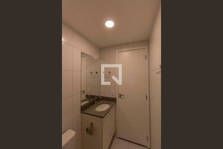 Apartamento à venda com 33m², 2 quartos e sem vagaBanheiro