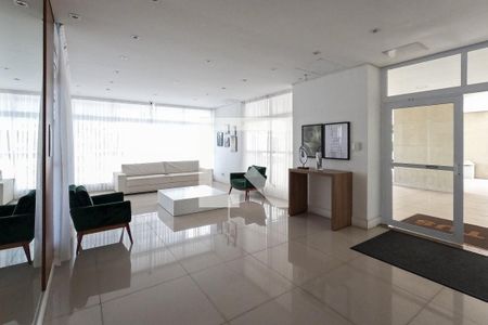 Apartamento para alugar com 82m², 3 quartos e 2 vagas Apartamento para alugar com 82m², 3 quartos e 2 vagasHall social