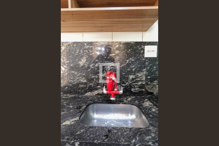 Apartamento para alugar com 82m², 3 quartos e 2 vagas Apartamento para alugar com 82m², 3 quartos e 2 vagasCozinha e Área de Serviço