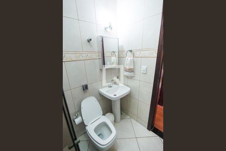 Apartamento para alugar com 100m², 3 quartos e 2 vagas Apartamento para alugar com 100m², 3 quartos e 2 vagasBanheiro Corredor