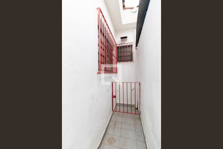 Casa à venda com 189m², 3 quartos e 4 vagasCorredor lateral