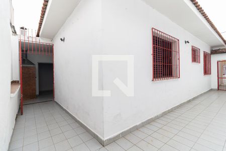 Casa à venda com 189m², 3 quartos e 4 vagasCorredor Lateral
