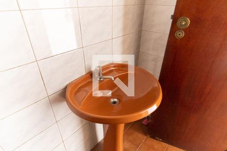 Casa à venda com 189m², 3 quartos e 4 vagasBanheiro de Serviço