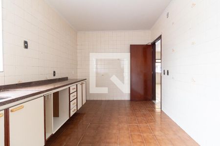 Casa à venda com 189m², 3 quartos e 4 vagasCozinha