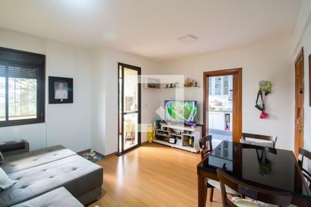 Sala de apartamento à venda com 2 quartos, 81m² em Cristal, Porto Alegre