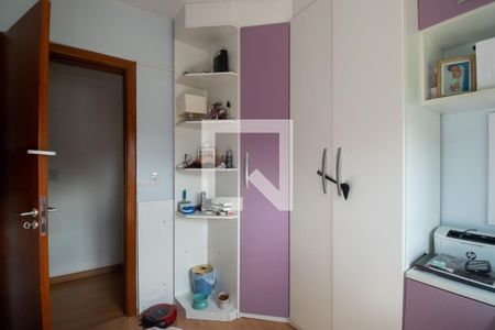 Quarto 1 de apartamento à venda com 2 quartos, 81m² em Cristal, Porto Alegre