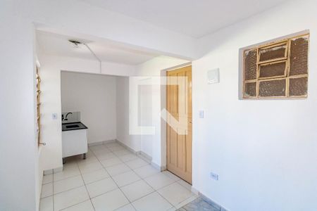 Sala/Cozinha de casa para alugar com 1 quarto, 50m² em Vila Ema, São Paulo