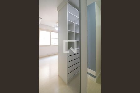 Apartamento à venda com 73m², 2 quartos e sem vagaCloset do quarto 2
