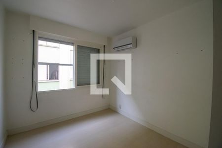 Quarto 1 de apartamento à venda com 2 quartos, 73m² em Teresópolis, Porto Alegre