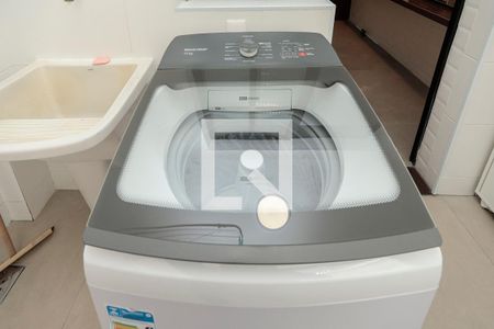 Apartamento à venda com 97m², 3 quartos e 1 vagaÁrea de Serviço