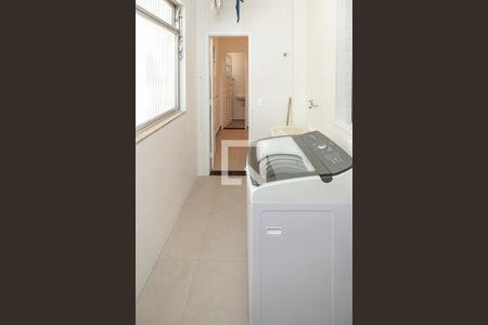 Apartamento à venda com 97m², 3 quartos e 1 vagaÁrea de Serviço