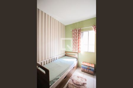 Casa de condomínio à venda com 64m², 2 quartos e 1 vagaQuarto 2