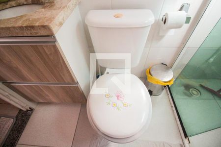 Casa de condomínio à venda com 64m², 2 quartos e 1 vagaBanheiro