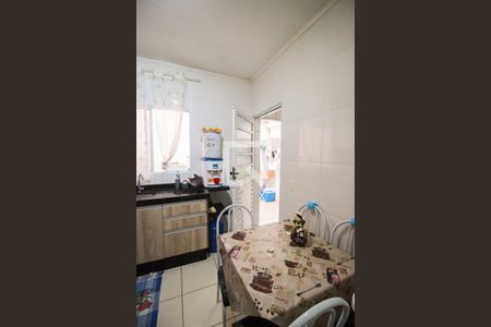 Casa de condomínio à venda com 64m², 2 quartos e 1 vagaCozinha