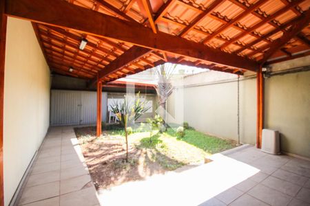 Casa de condomínio à venda com 64m², 2 quartos e 1 vagaÁrea Externa