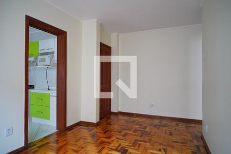 Sala de apartamento para alugar com 2 quartos, 60m² em Passo da Areia, Porto Alegre