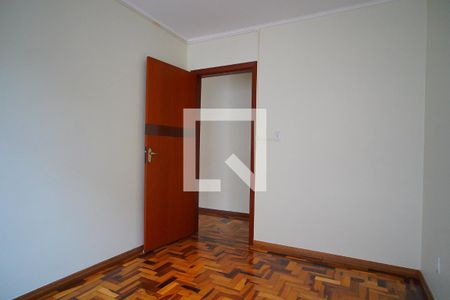 Quarto 1 de apartamento para alugar com 2 quartos, 60m² em Passo da Areia, Porto Alegre