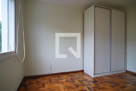 Quarto 2 de apartamento para alugar com 2 quartos, 60m² em Passo da Areia, Porto Alegre