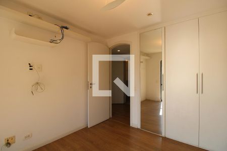 Apartamento à venda com 287m², 3 quartos e 3 vagasQuarto 2