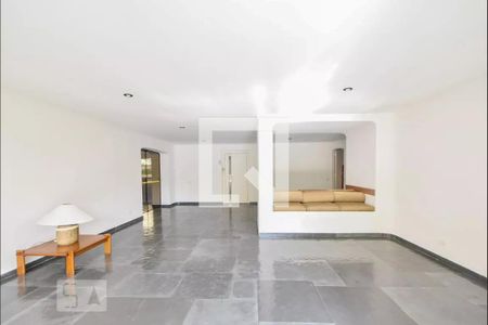 Apartamento à venda com 287m², 3 quartos e 3 vagasÁrea comum - Salão de festas