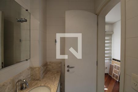 Apartamento à venda com 287m², 3 quartos e 3 vagasbanheiro da sala